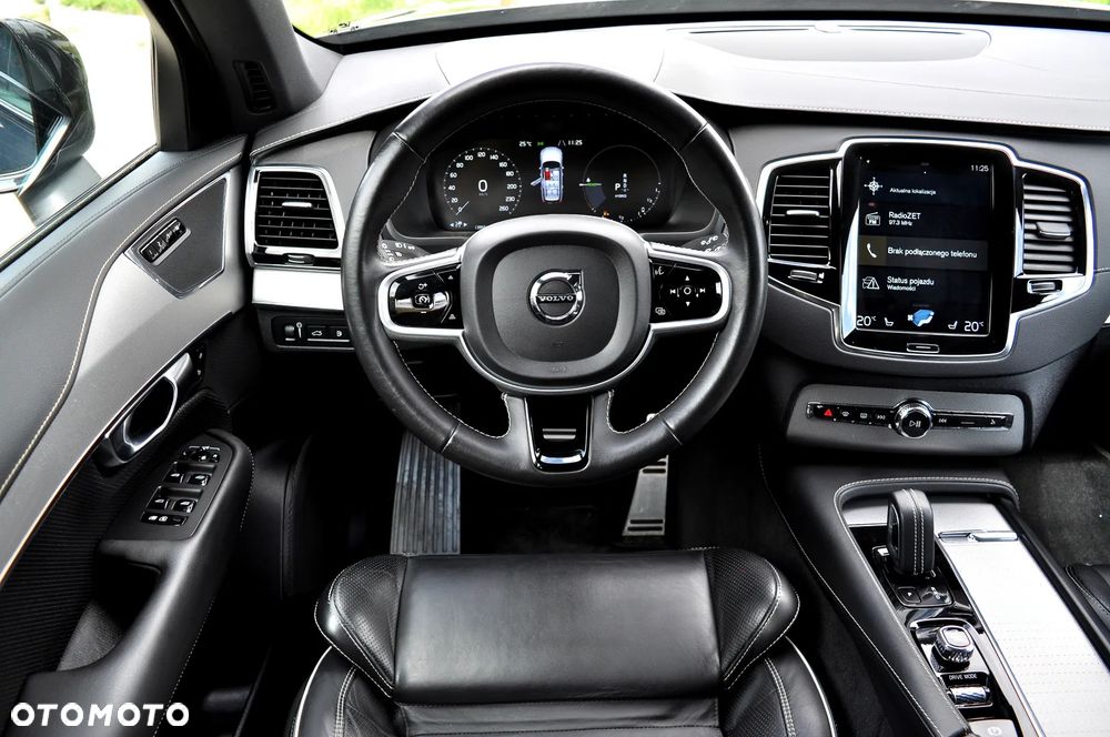 Volvo XC 90 T8 AWD Twin Engine Geartronic RDesign - 27