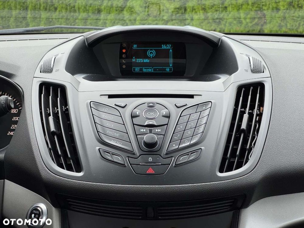 Ford Kuga - 23