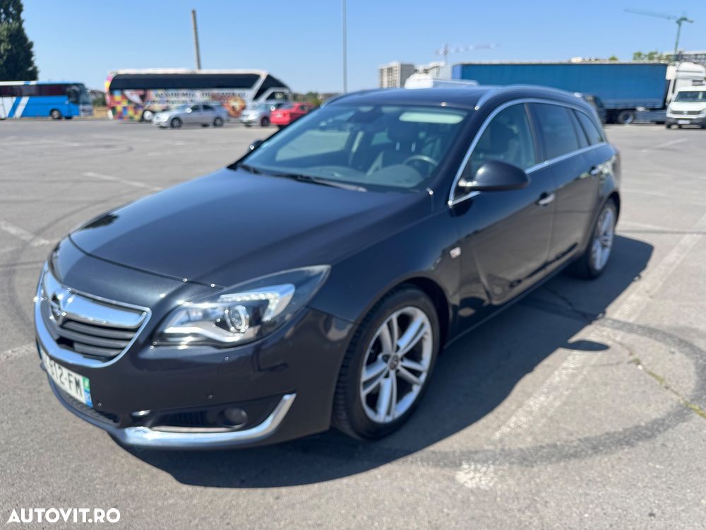 Opel Insignia - 1