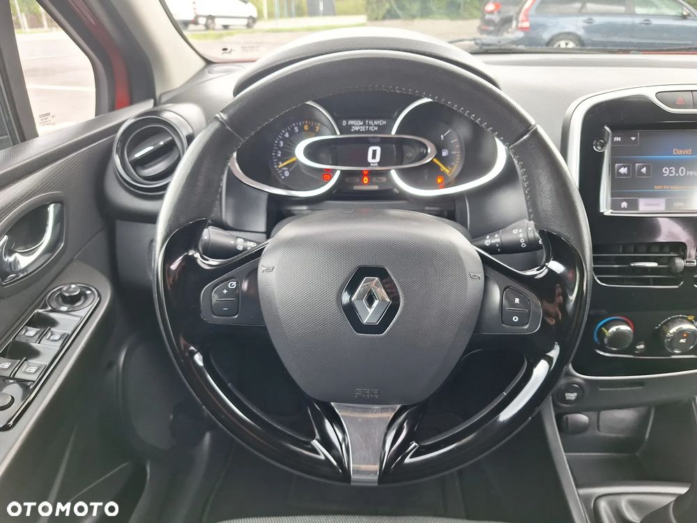 Renault Clio TCe 90 Paris - 21