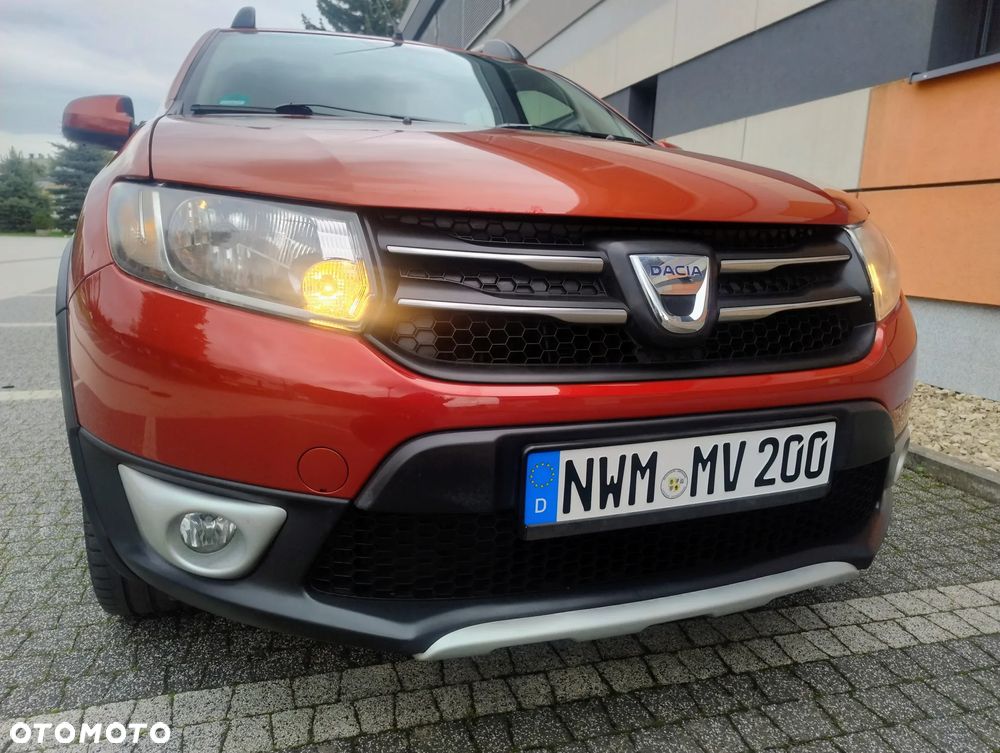 Dacia Sandero 0.9 TCe SL Celebration S&S - 28