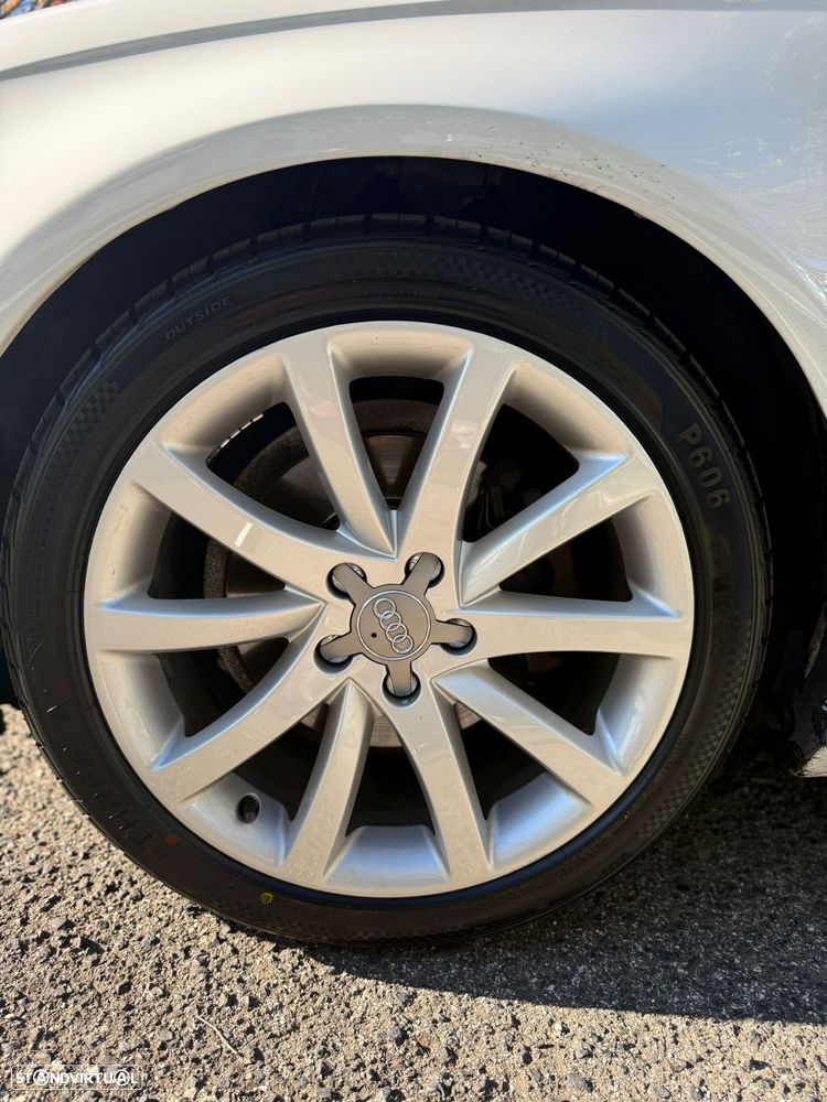 Audi A4 Avant 2.0 TDI S-line - 17