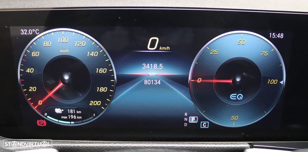 Mercedes-Benz EQB 350 4Matic AMG Line - 26