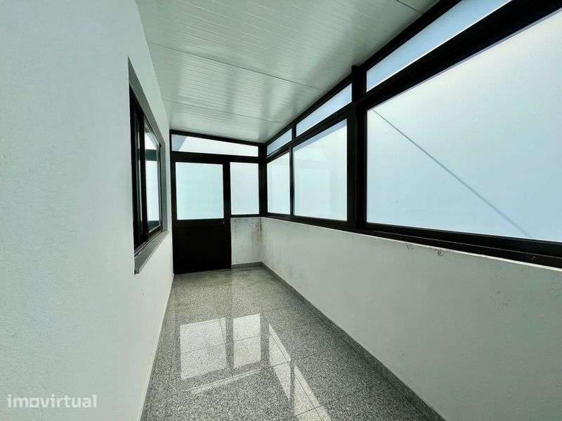 Andar de moradia T2+1, em Crestuma. - Grande imagem: 4/12
