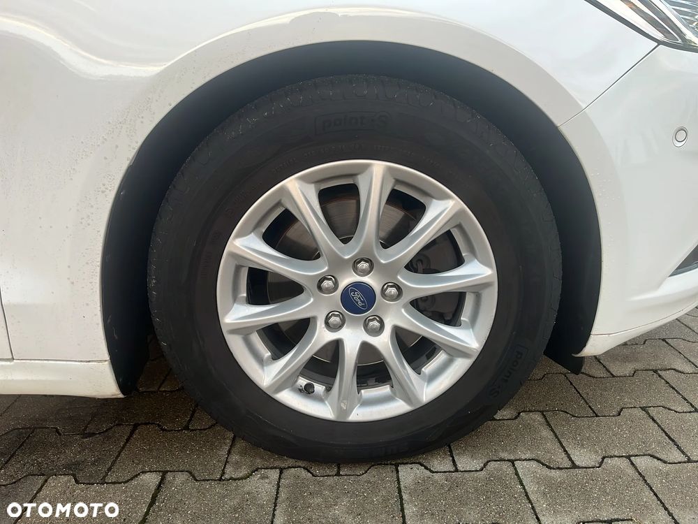 Ford Mondeo 2.0 TDCi Titanium - 19