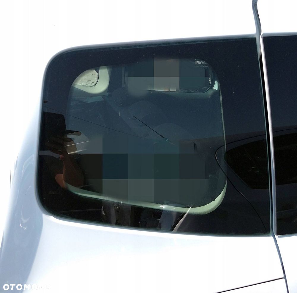 FORD TOURNEO COURIER 14-20 SZYBA KAROSERYJNA PRAWA TYŁ TYLNA - 1
