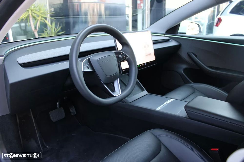 Tesla Model 3 Tração Traseira - 4