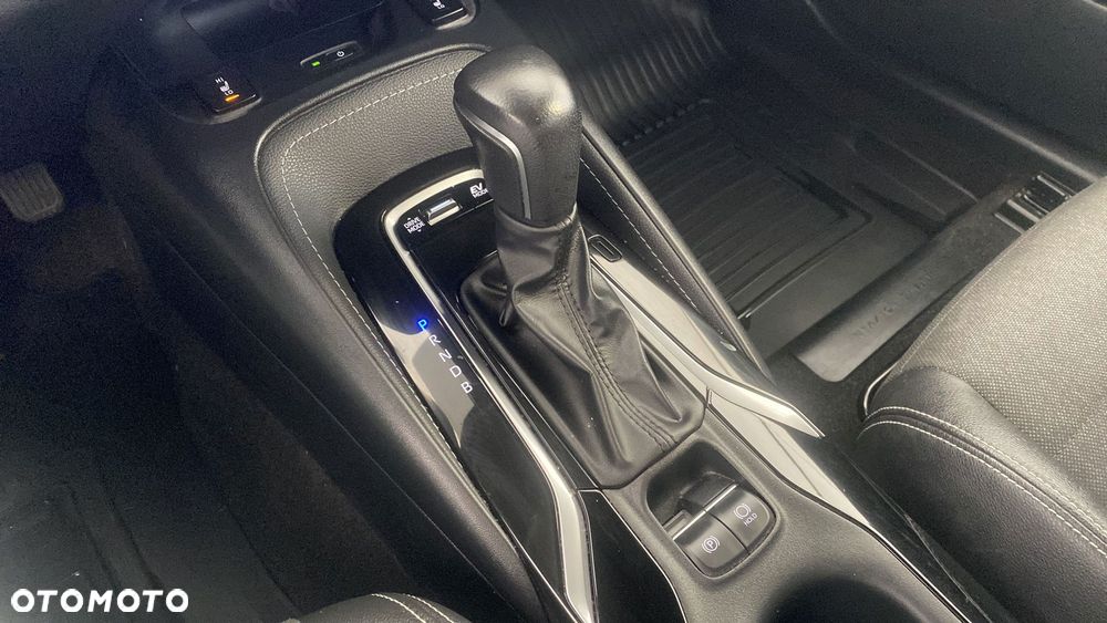 Toyota Corolla 1.8 Hybrid Style - 19