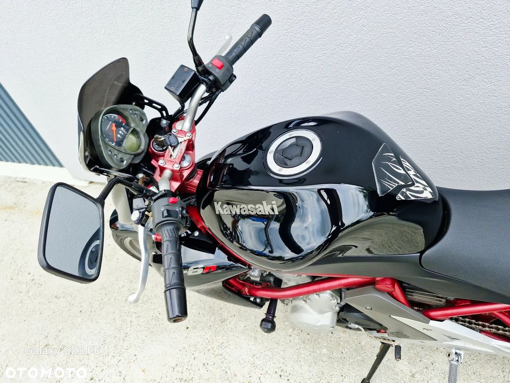 Kawasaki ER - 9