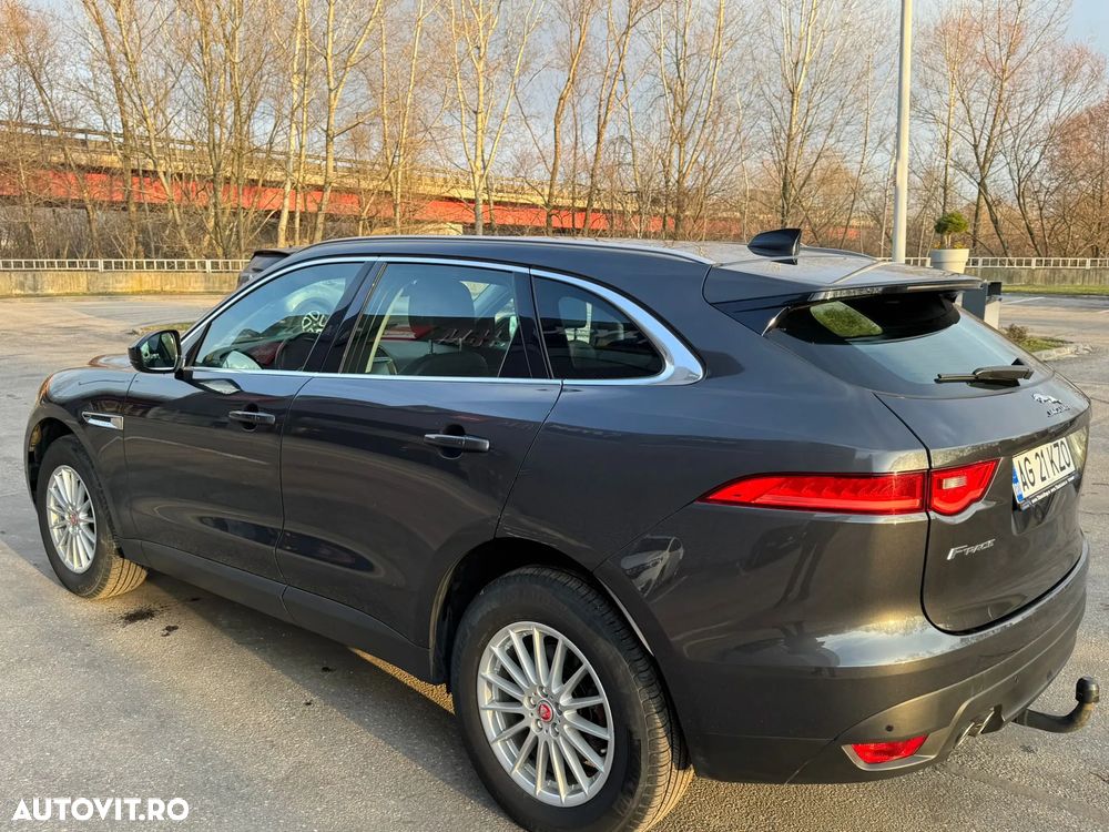 Jaguar F-Pace 20d RWD Prestige - 4