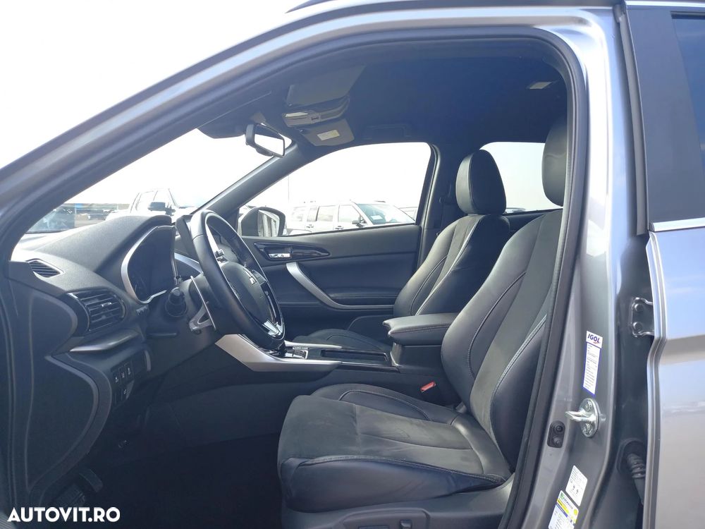 Mitsubishi Eclipse-Cross PHEV Intense+ - 12