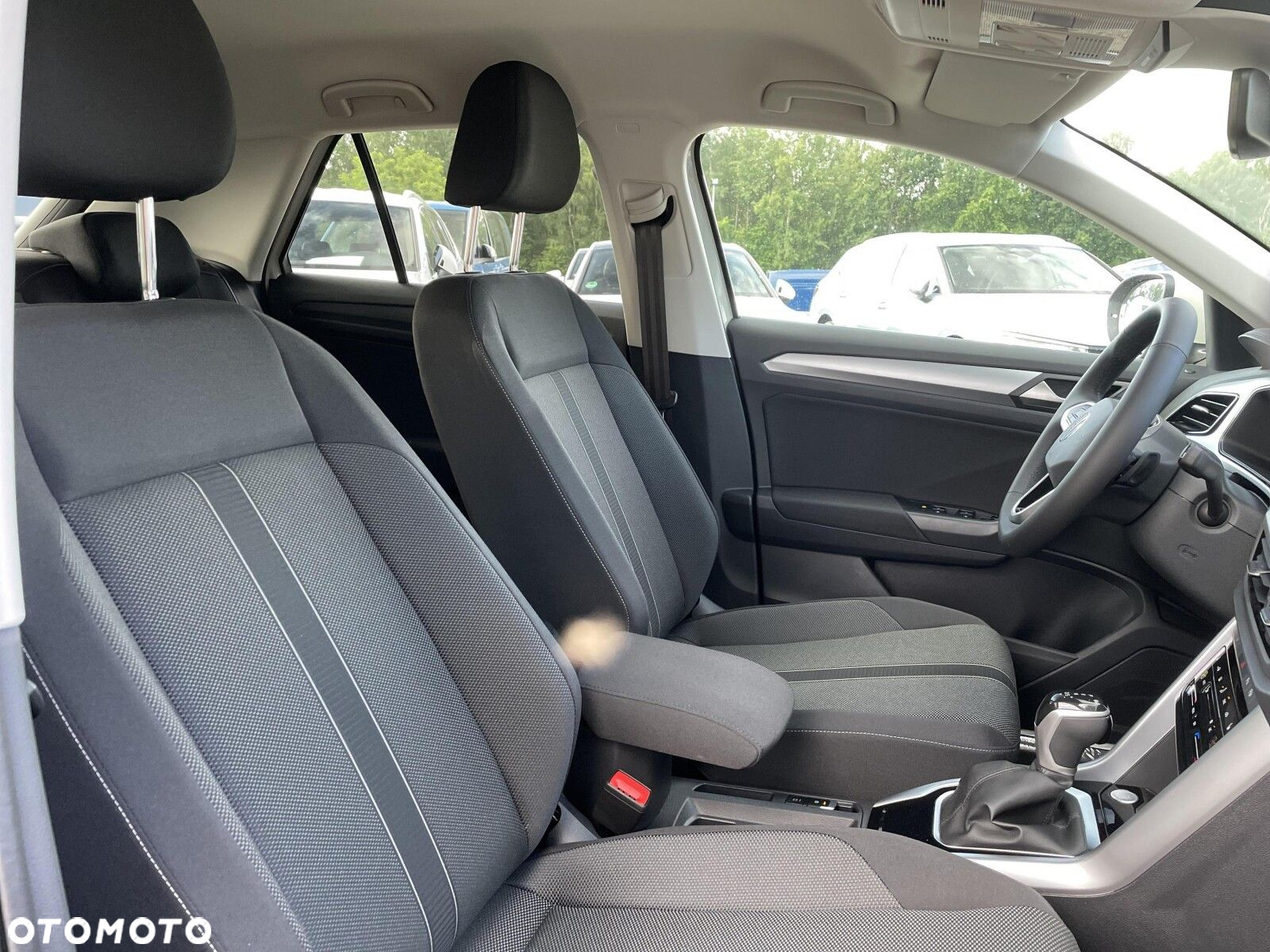 Volkswagen T-Roc 1.5 TSI Life Plus DSG - 16