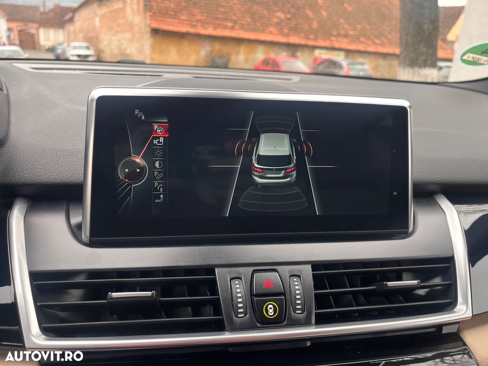 BMW Seria 2 218d Active Tourer Sport-Aut. M Sport - 13