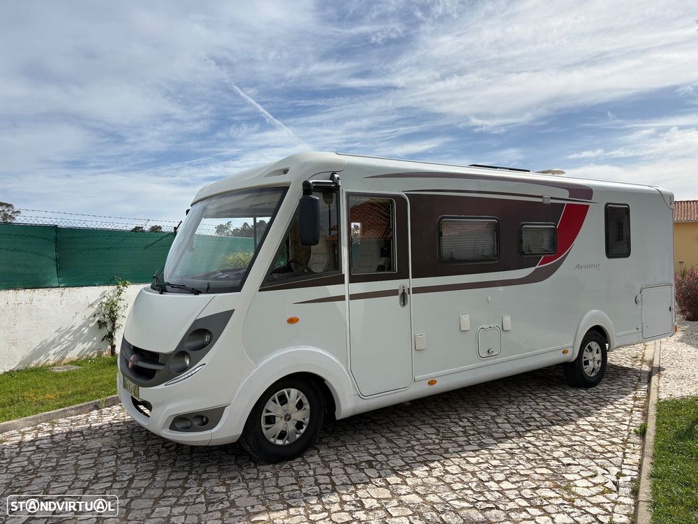 Burstner Aviano Aviano 727 cama central - 2