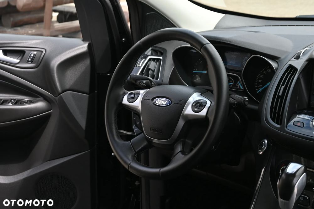 Ford Kuga 2.0 TDCi 4x4 Individual - 38