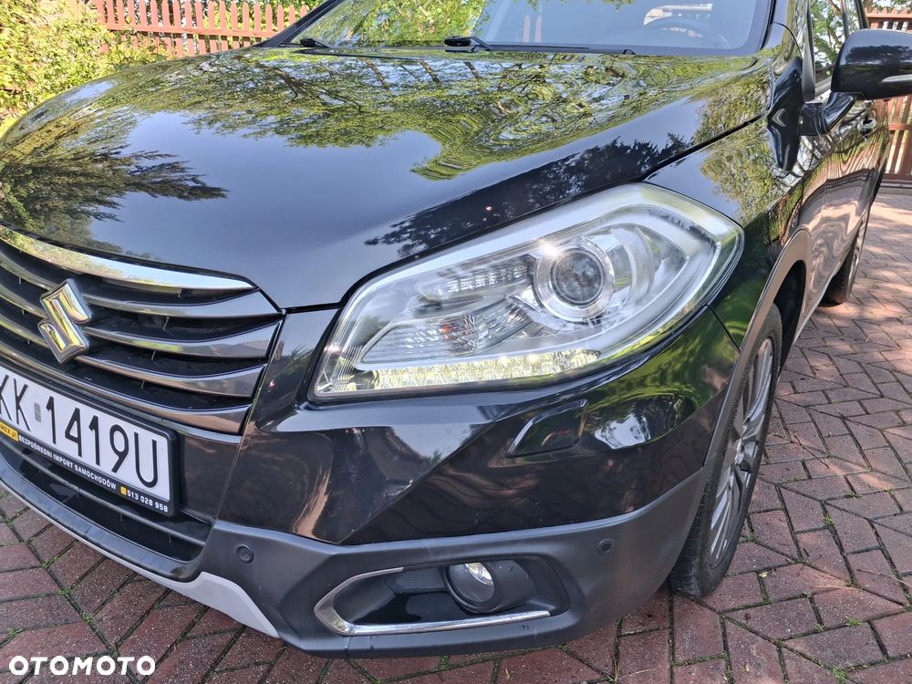 Suzuki SX4 S-Cross 1.6 DDiS Premium Plus 4WD - 4