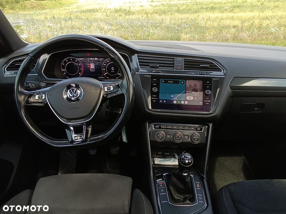 Volkswagen Tiguan - 6