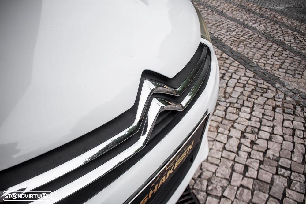 Citroën C4 HDi 90 Attraction - 9