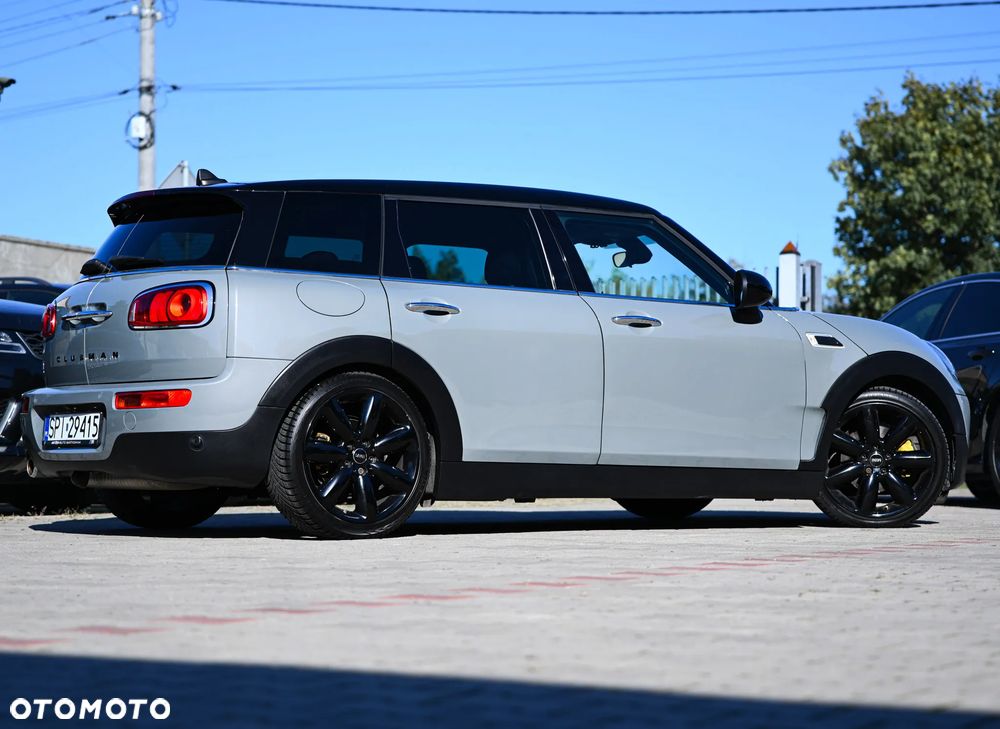 MINI Clubman Cooper Essential Trim - 37