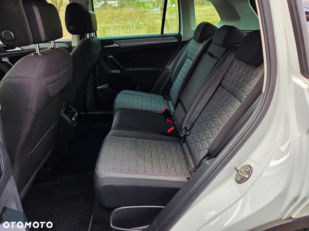 Volkswagen Tiguan 2.0 TSI 4Mot Life DSG - 32