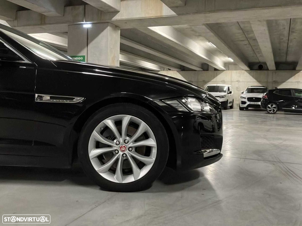 Jaguar XF 2.0 D Prestige Aut. - 10
