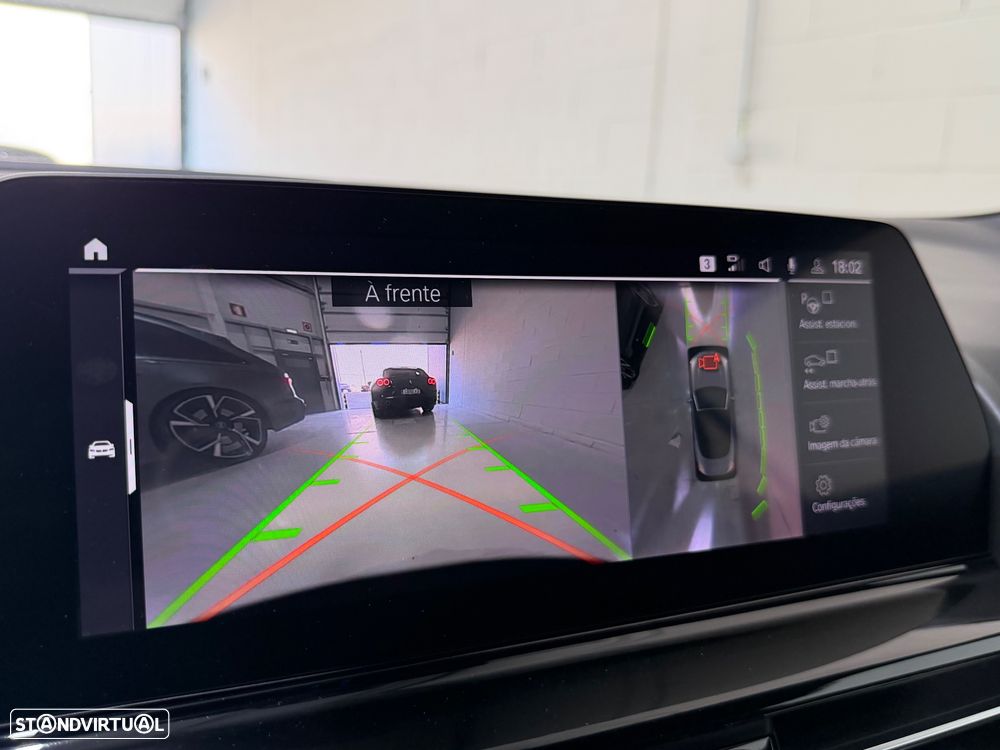 BMW 840 d xDrive Pack M - 38