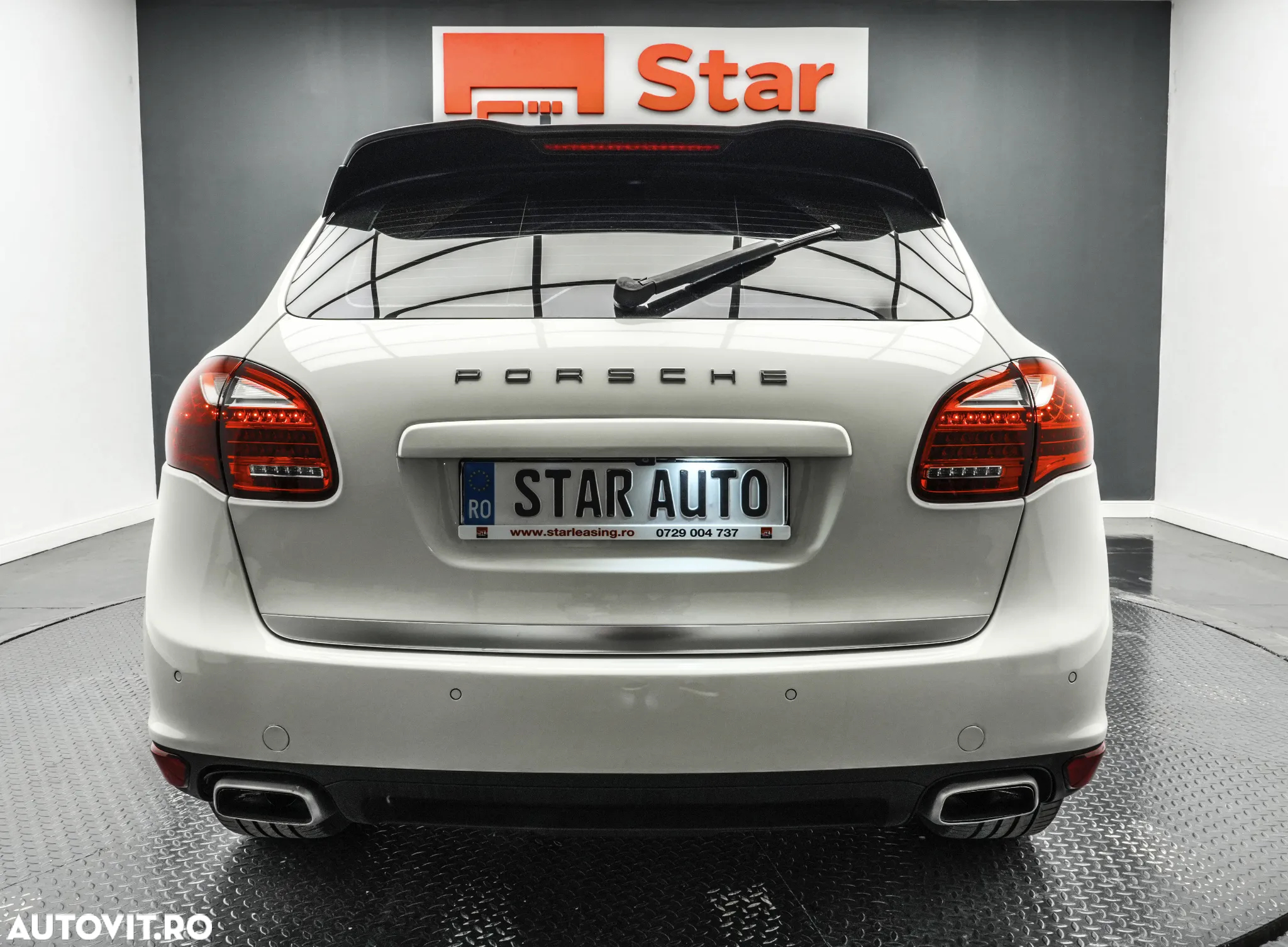 Porsche Cayenne 3.0 L V6 - 5