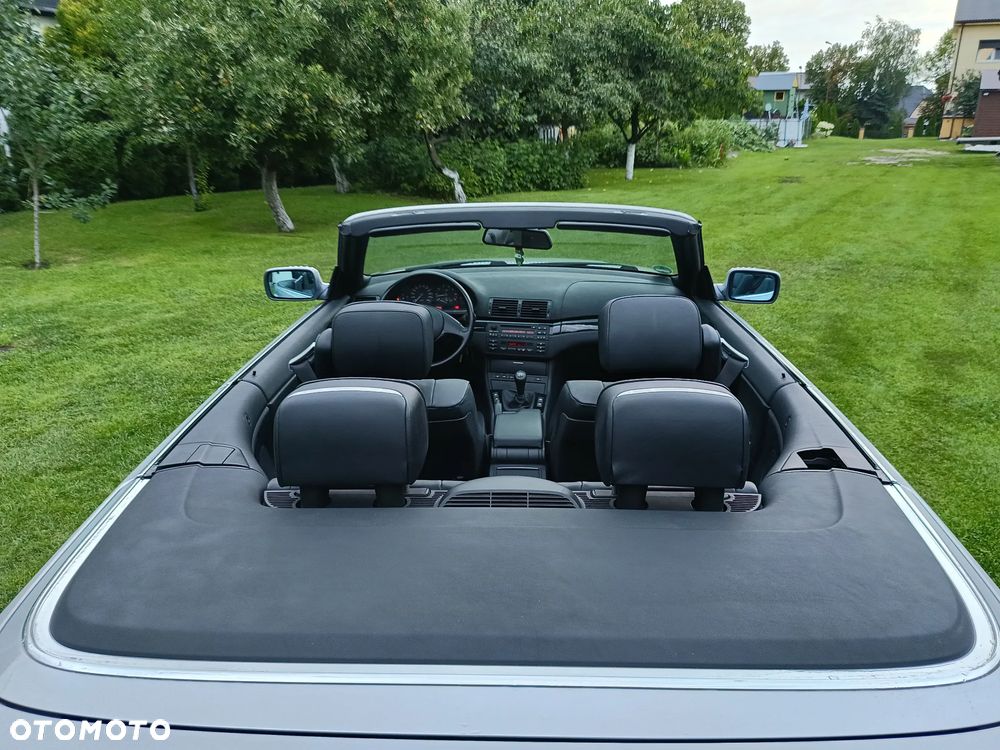 BMW Seria 3 325ti - 23