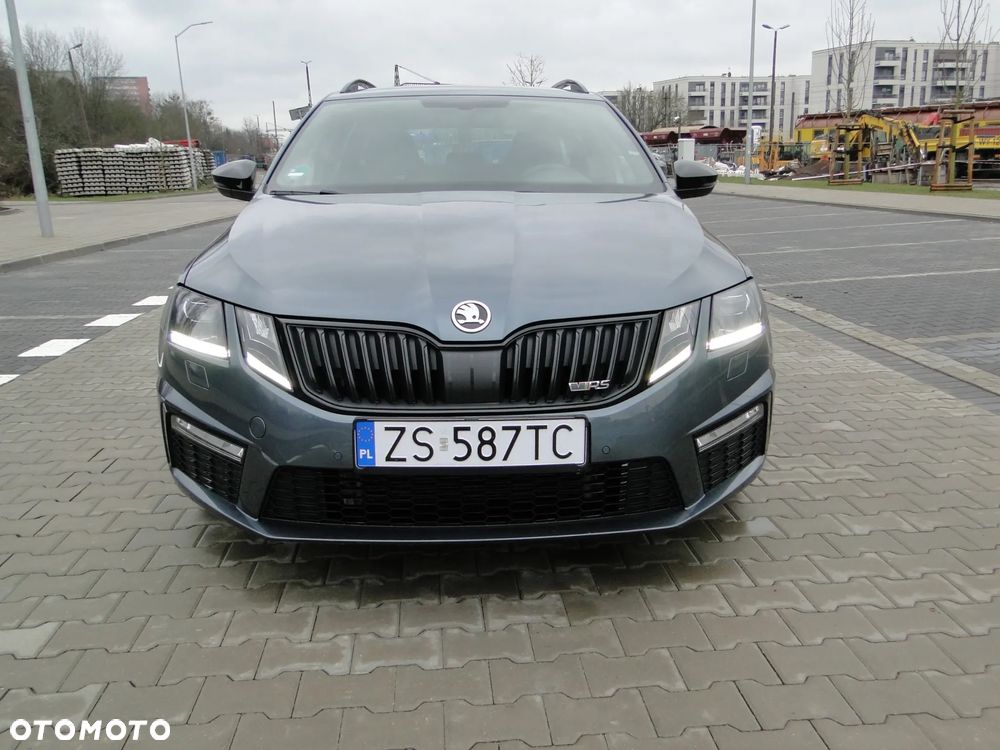Skoda Octavia 2.0 TDI RS Challenge DSG - 3