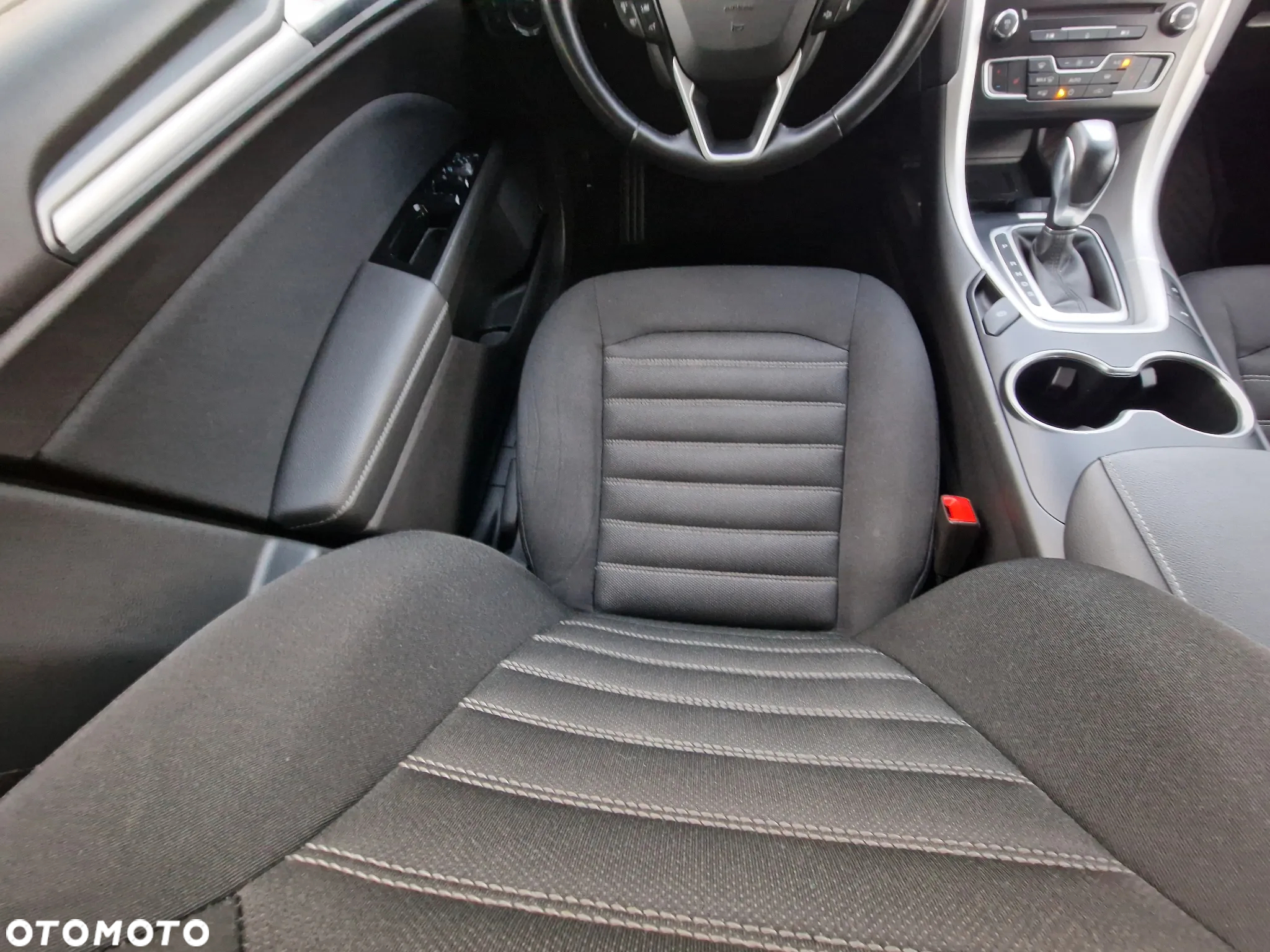 Ford Mondeo 1.5 EcoBoost Titanium - 26