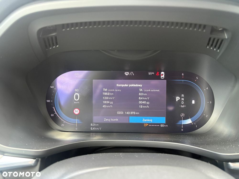 Volvo XC 60 B4 D AWD Geartronic Momentum Pro - 27