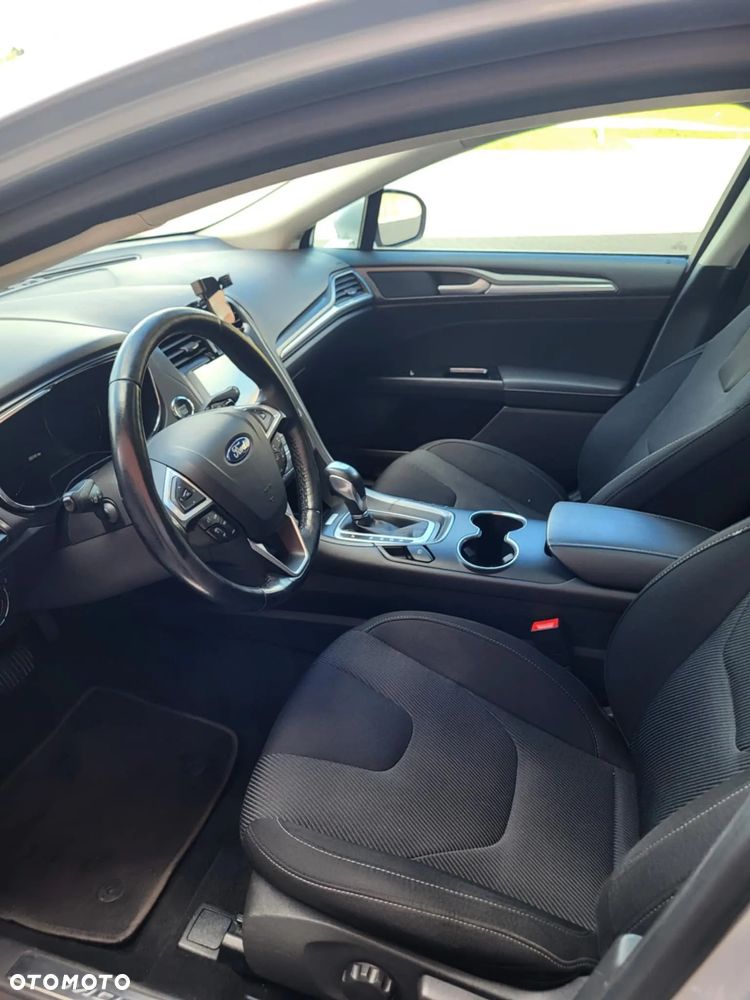 Ford Mondeo 2.0 TDCi Titanium PowerShift - 9