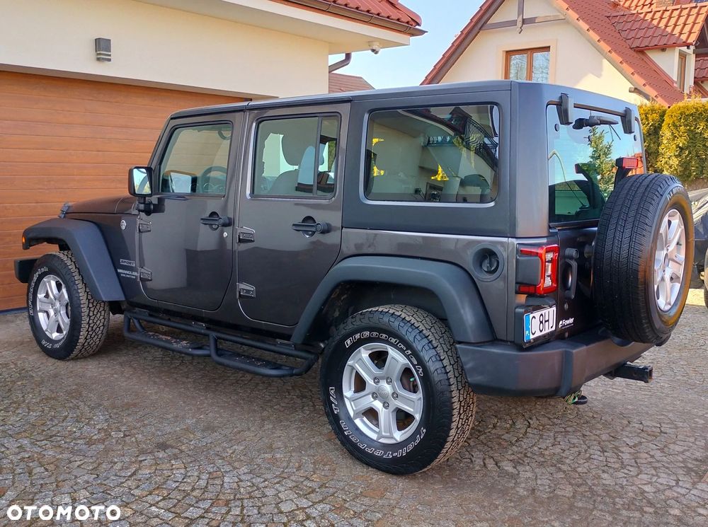 Jeep Wrangler 3.6 Unlim X - 3