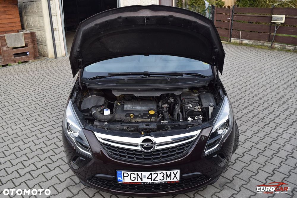 Opel Zafira 1.4 T Cosmo - 33