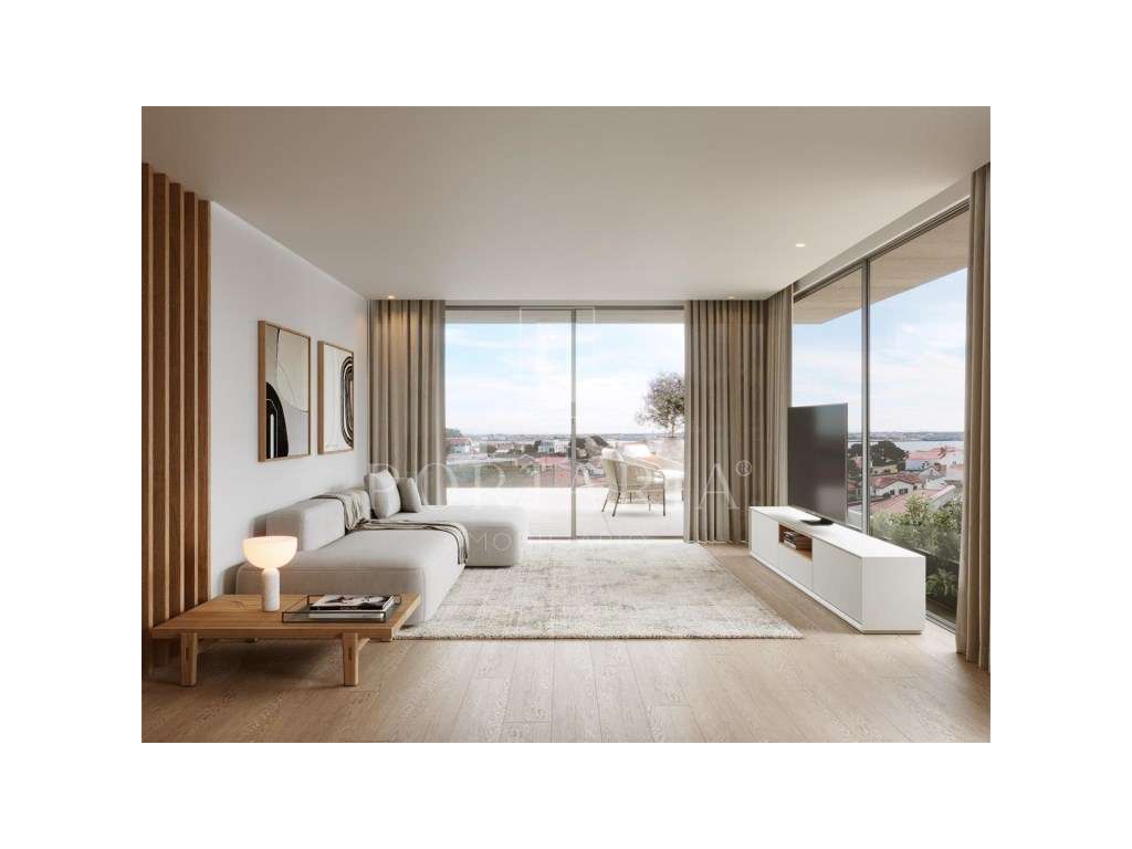 Penthouse T4 duplex novo com terraço na praia da Barra - Grande imagem: 4/16