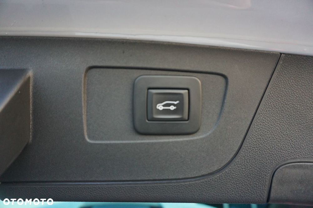 Opel Insignia 2.0 CDTI automatik Innovation - 25