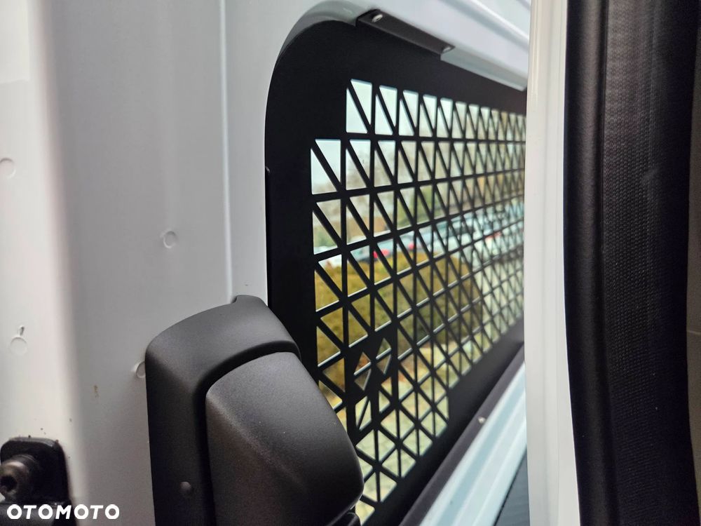 Ford FORD TRANSIT CONNECT LONG VAN L2 H1 - 33