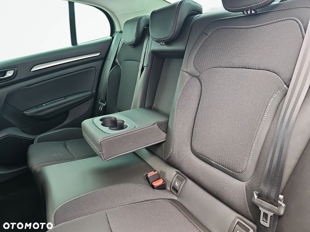 Renault Megane 1.3 TCe Techno EDC - 12