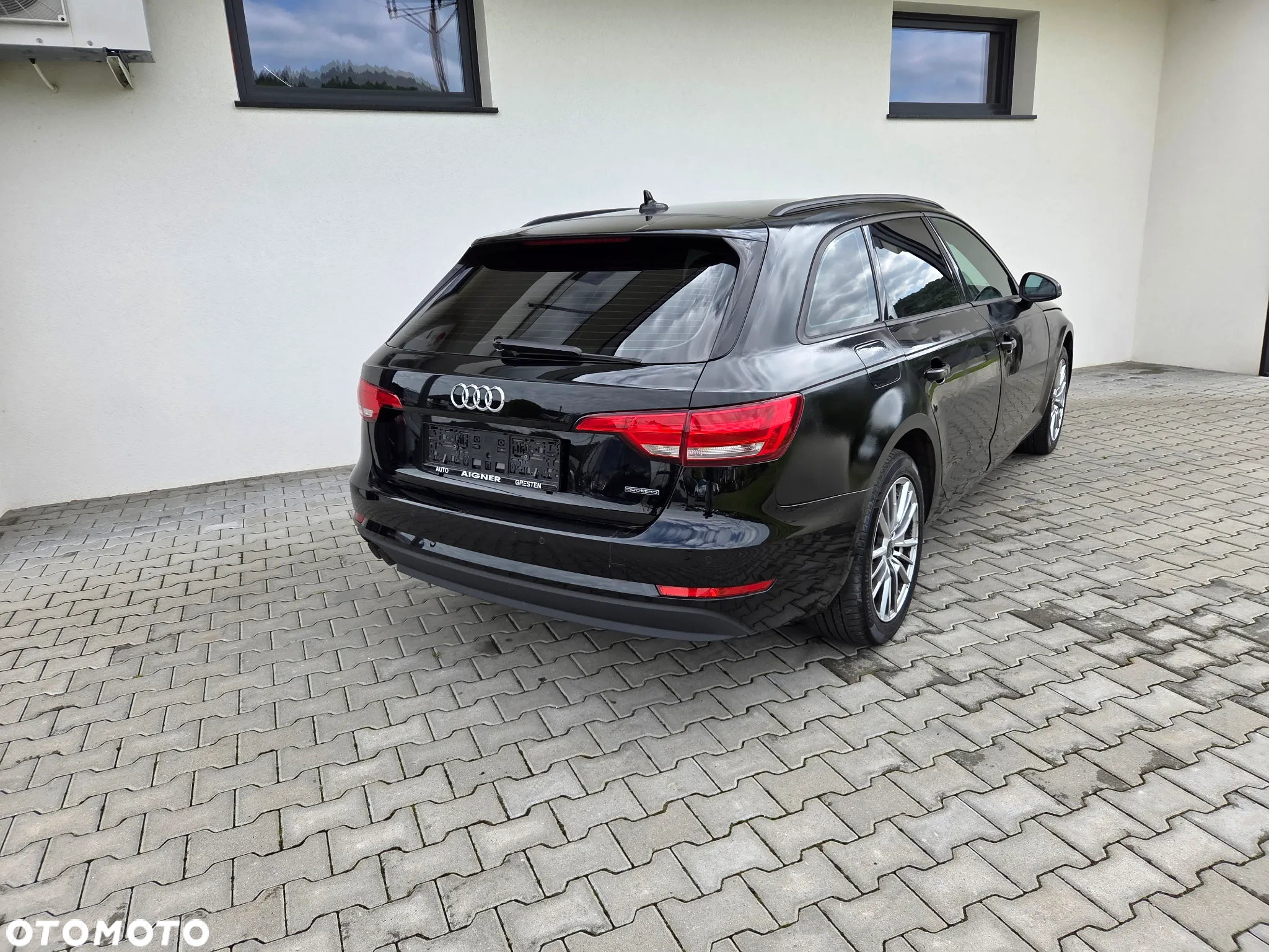 Audi A4 - 4