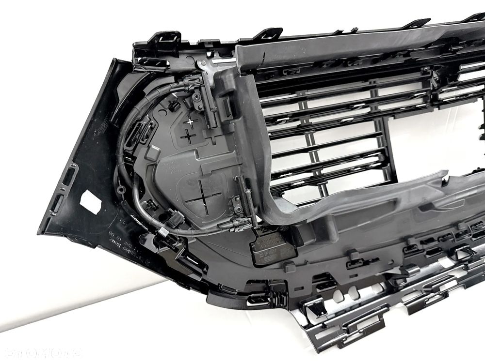 ATRAPA GRILL Mercedes E-klasa W214, LED-Neon Black - pod KAM - 14