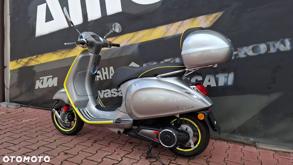Piaggio Vespa - 7