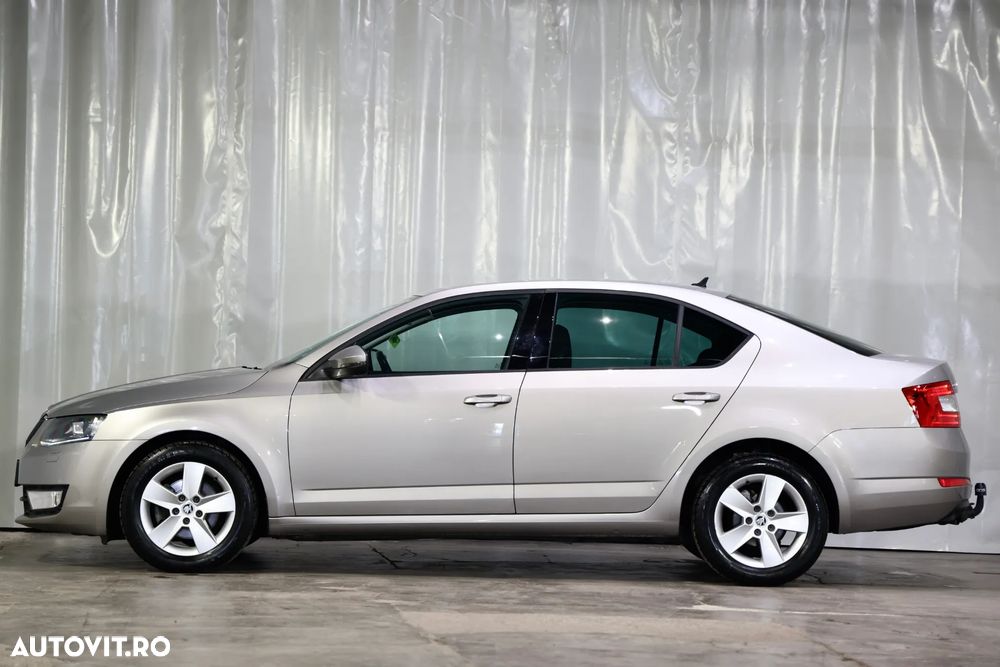 Skoda Octavia 1.6 TDI Active - 38