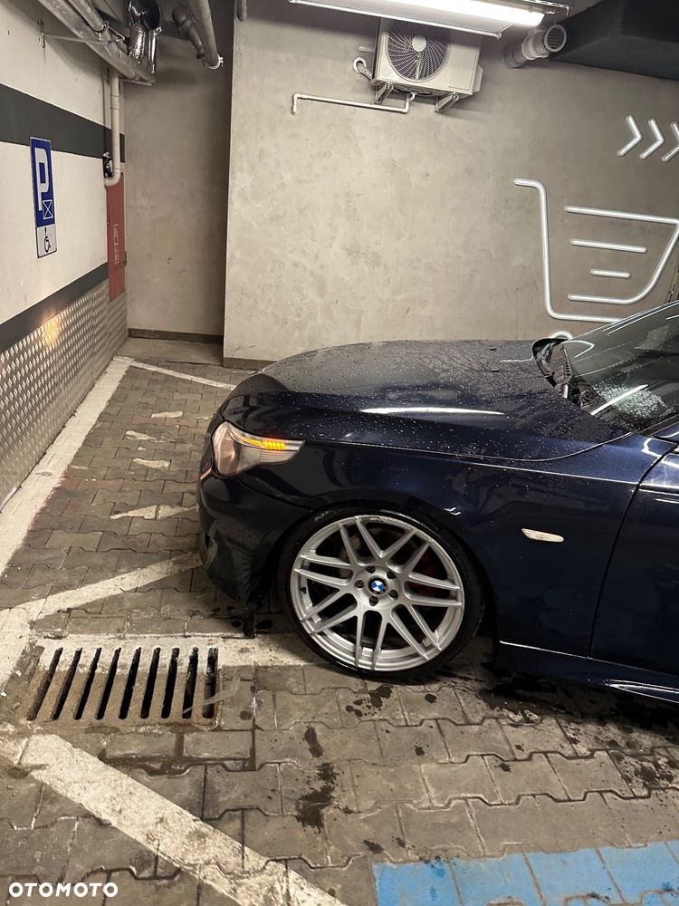 BMW Seria 5 530i - 11