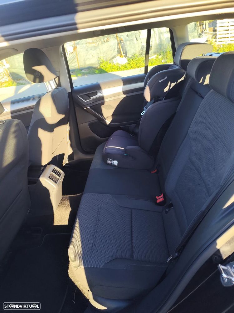 VW Golf Variant 1.6 TDi Confortline - 15