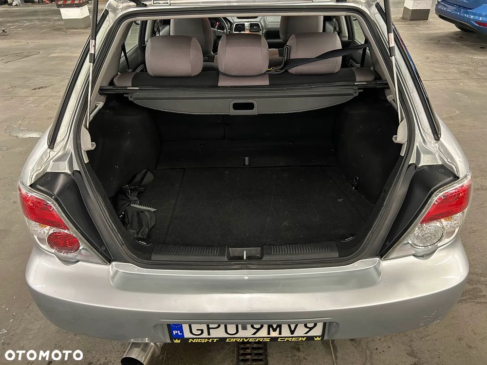 Subaru Impreza SW 2.0 RA - 7