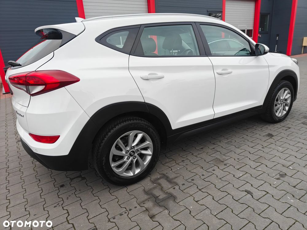 Hyundai Tucson blue 1.7 CRDi 2WD DCT Premium - 14