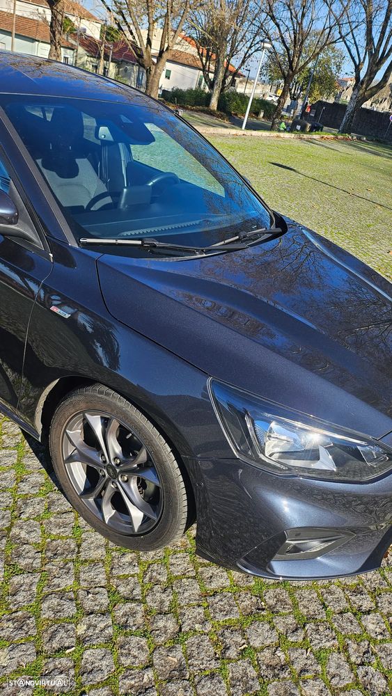 Ford Focus 1.0 EcoBoost MHEV ST-Line - 6