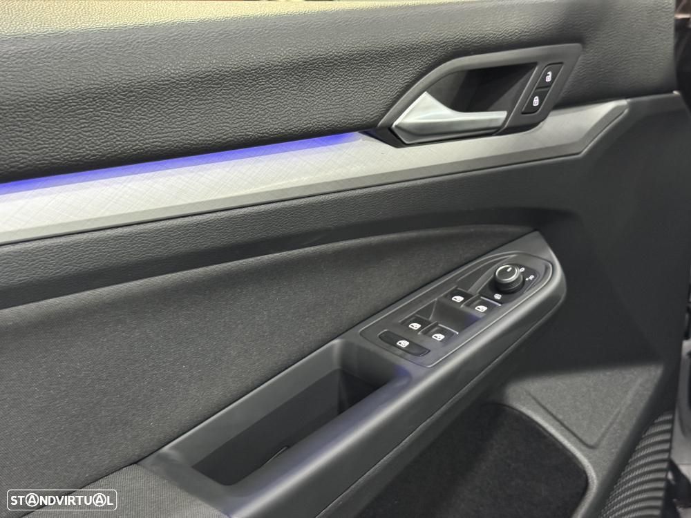 VW Golf 1.0 TSI Life - 23