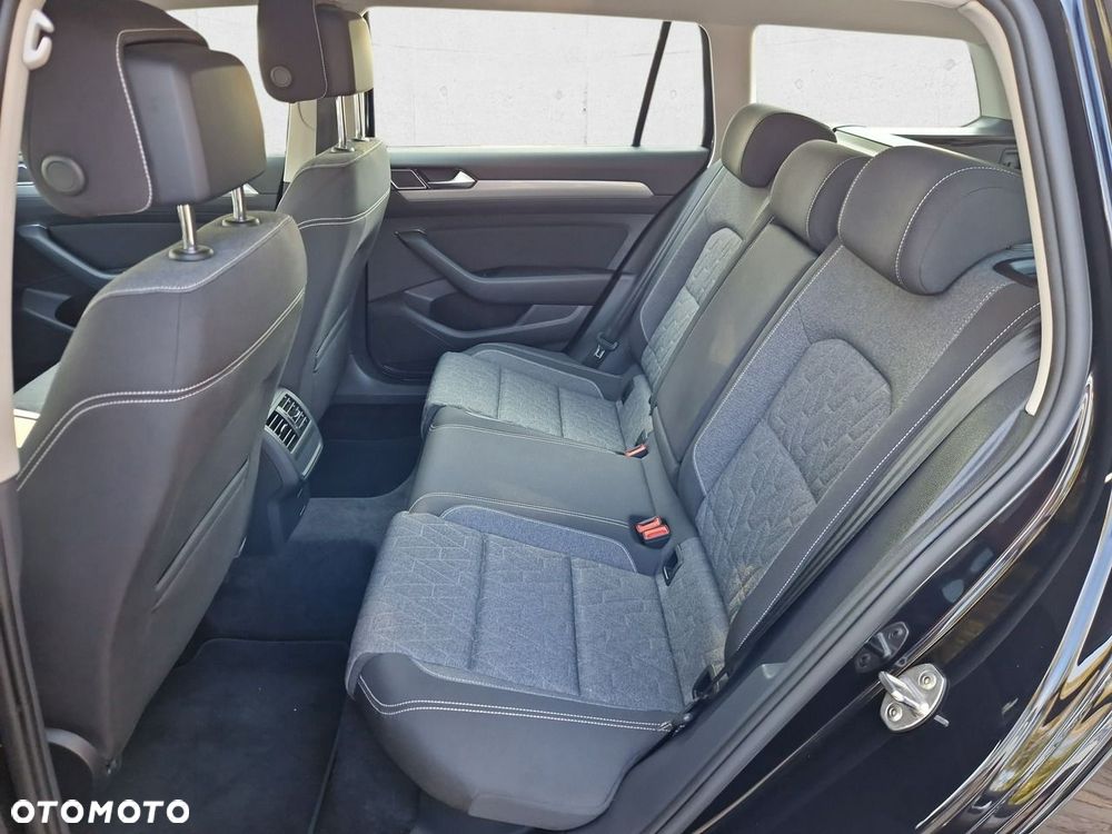 Volkswagen Passat 2023