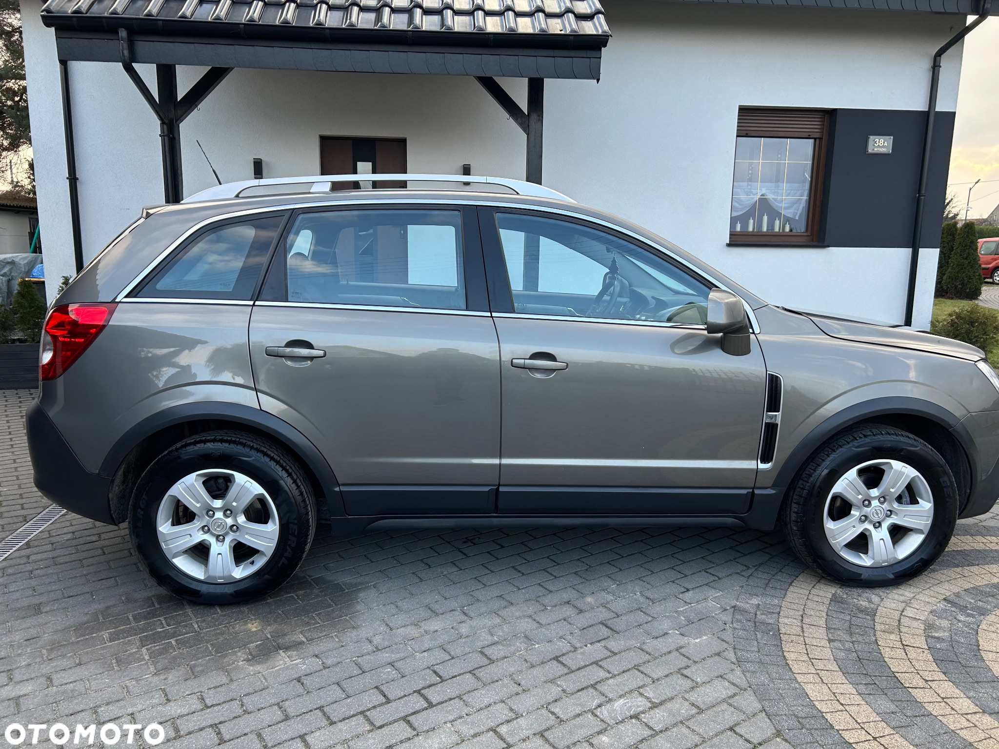 Opel Antara 2.0 CDTI 4x4 Edition - 3